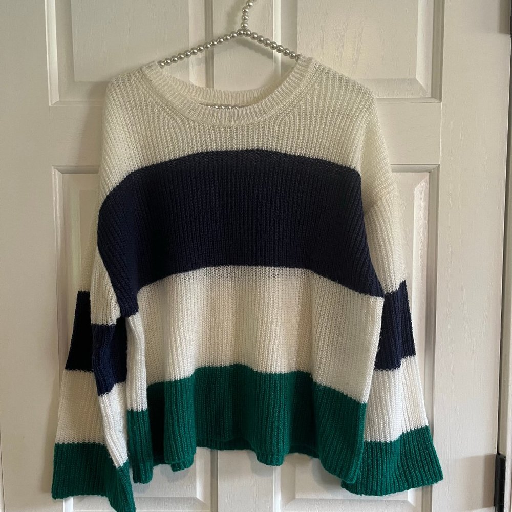 Ultra Flirt Ladies Oversized Crew Neck Striped Long Sleeve Knit Sweater Size M